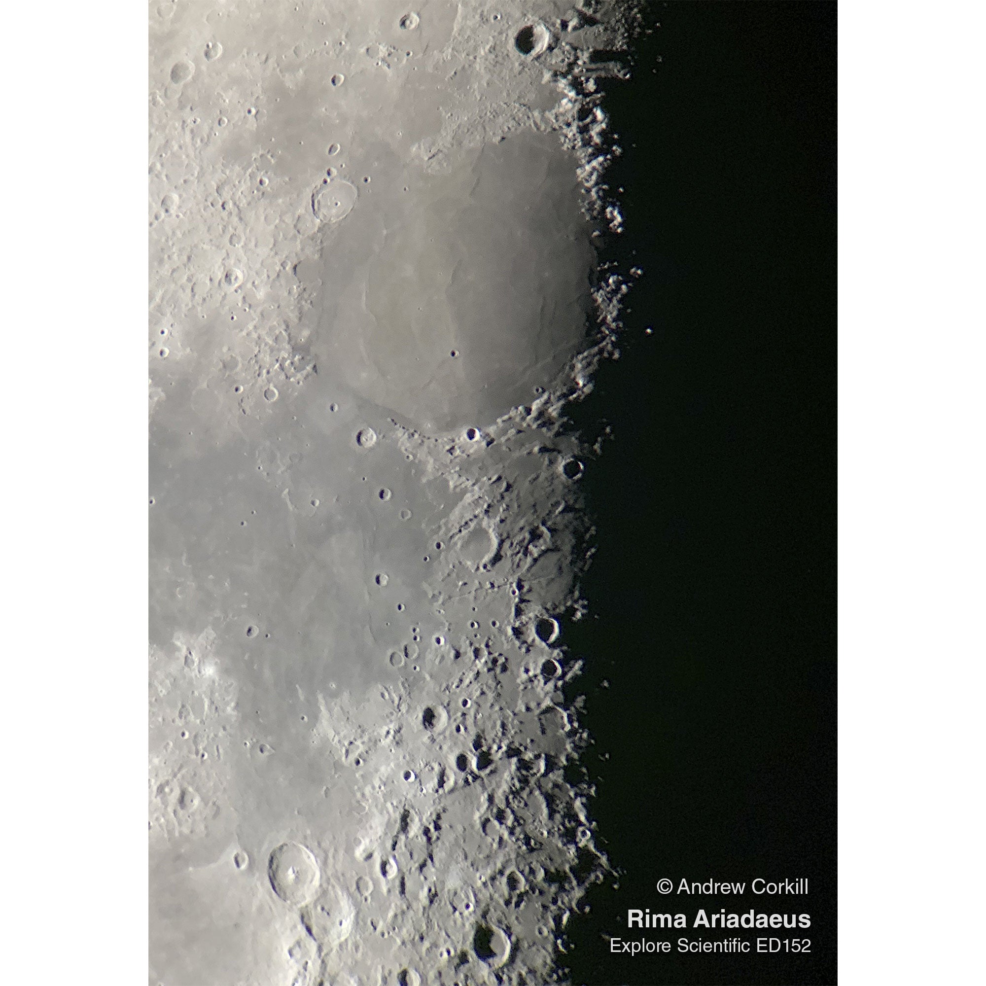 Esplora il telescopio di tripletta scientifico ED152 in fibra di carbonio-TED15208CF-HEX33